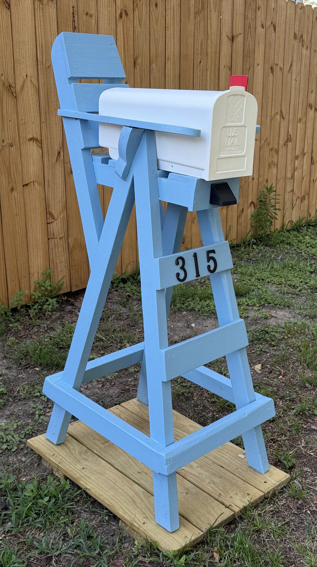 Lifeguard Stand Mailbox