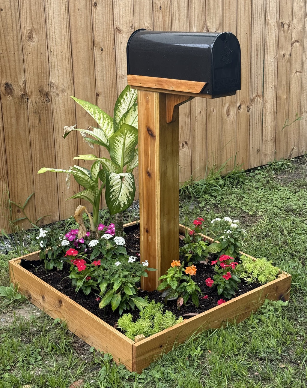 Cedar Post Mailbox with Planter/Rock Garden